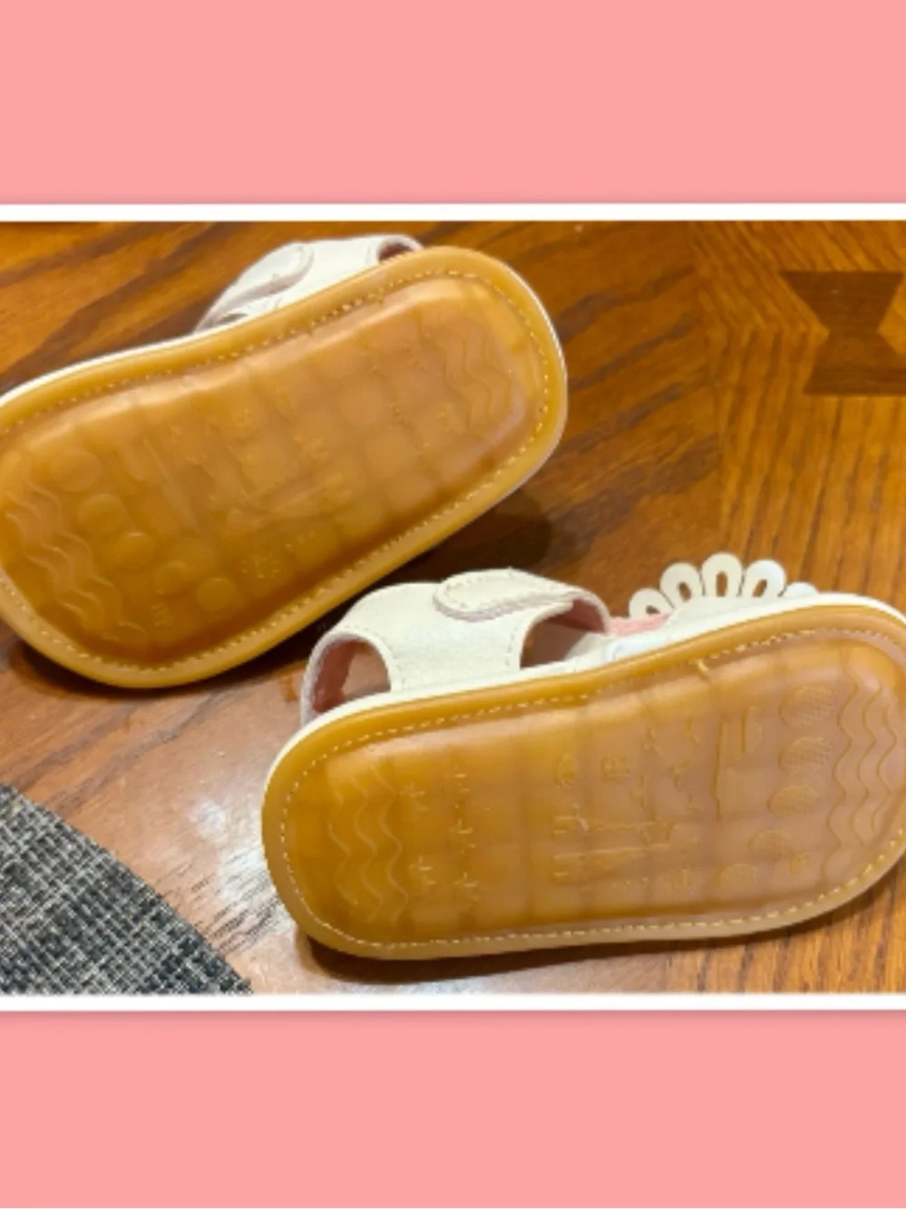 Infant Snug Flower Applique Sandals ~ Size 6-9 Mo.